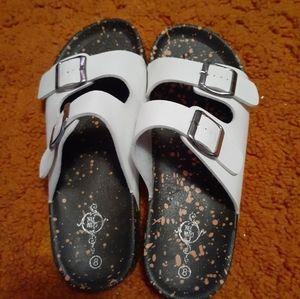 Womans sandals